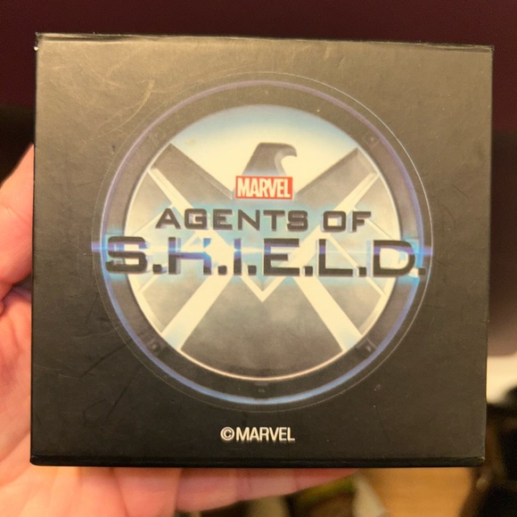 Shield Hydra Necklace - Picture 2 of 2